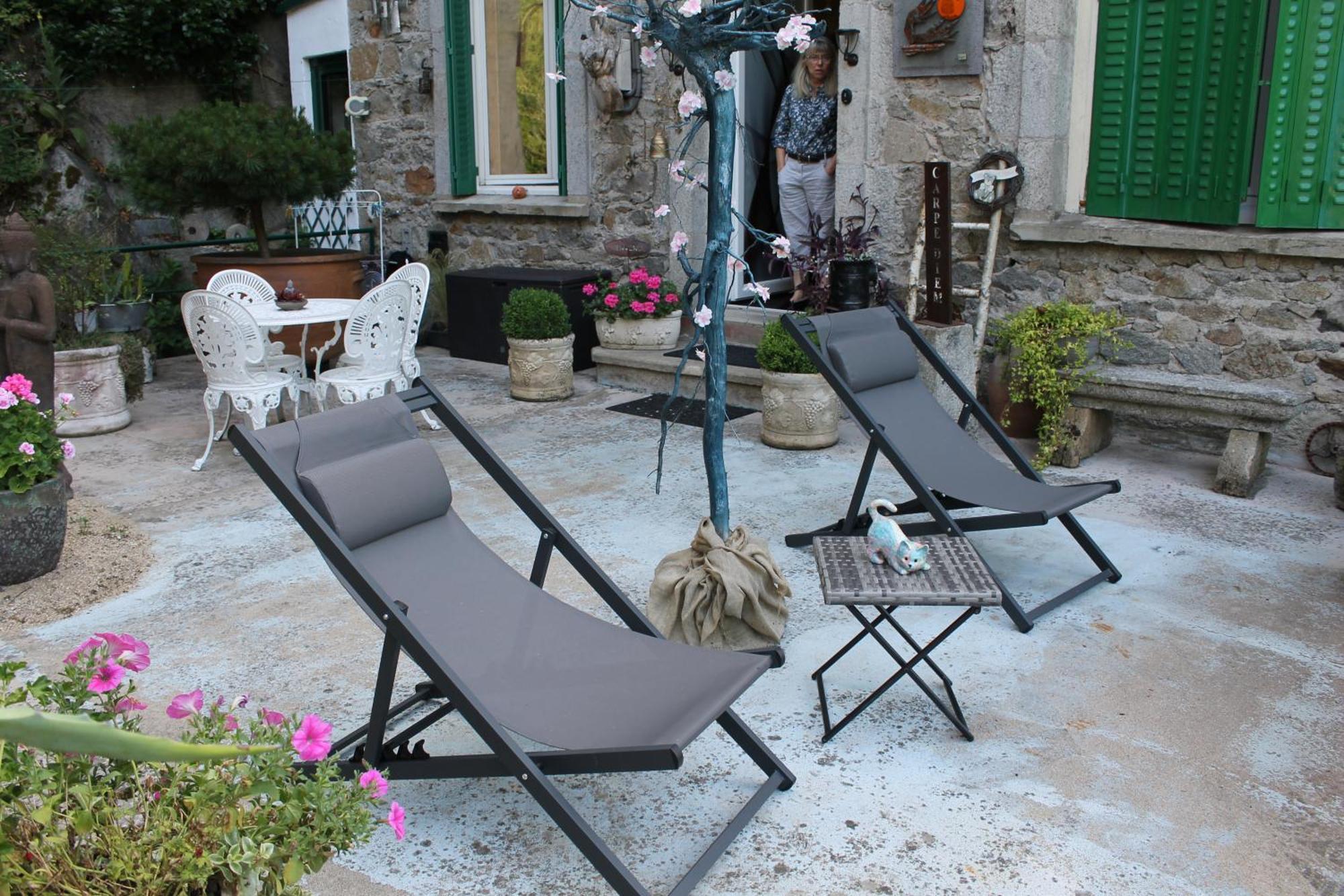 Chambre Bounty, B&B, Cuisine Privee, Lit Queen Size, Terrasse, Parking, Garage Olliergues Exterior photo